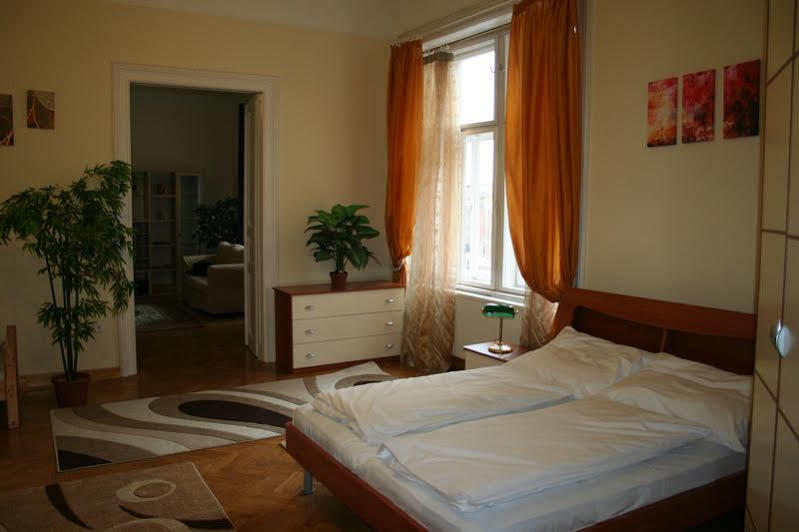 Hostel Walking Bed Budapest Downtown Zewnętrze zdjęcie