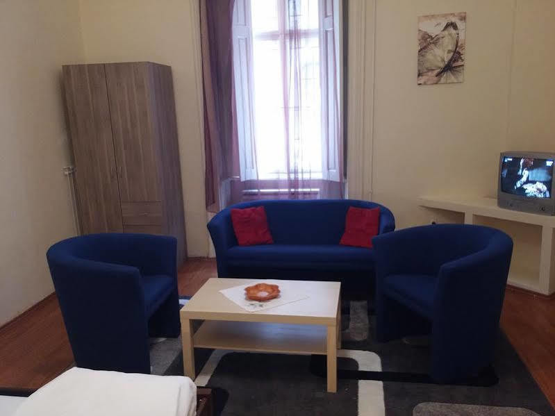 Hostel Walking Bed Budapest Downtown Zewnętrze zdjęcie