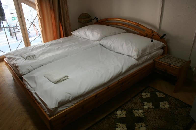 Hostel Walking Bed Budapest Downtown Zewnętrze zdjęcie